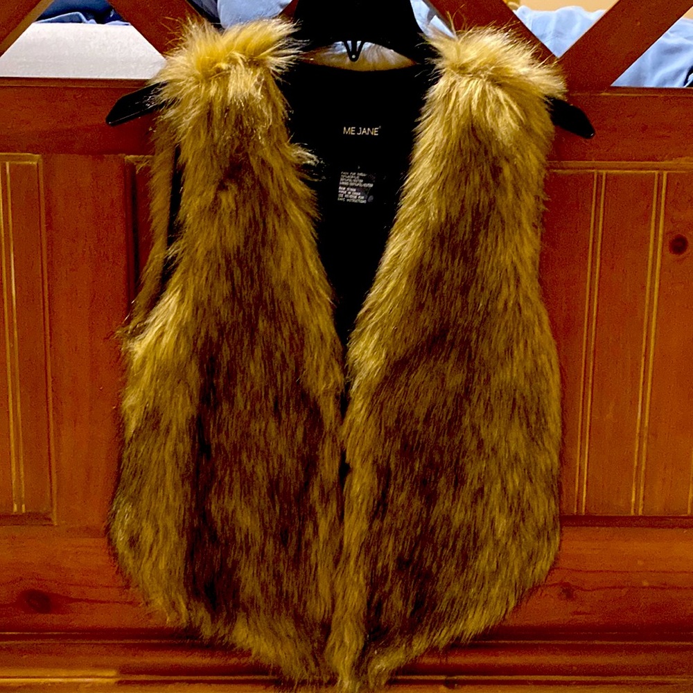 Faux fur vest